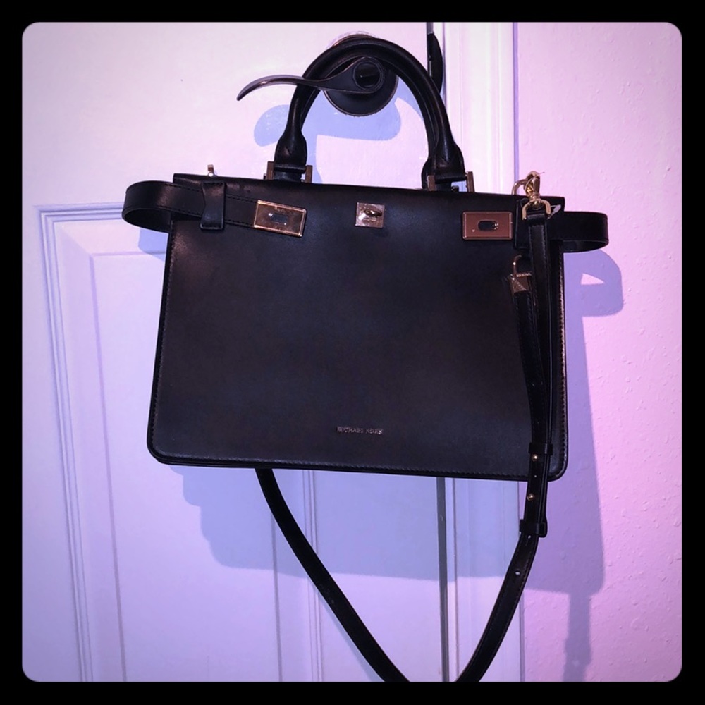 Used Michael Kors purse Great Condition